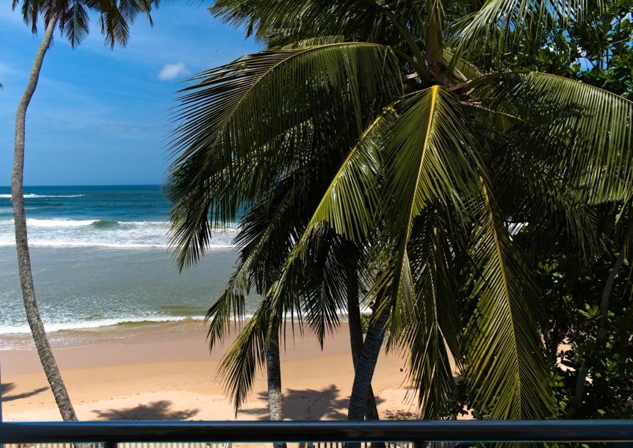 Smeralda Beach Hotel Dikwella エクステリア 写真